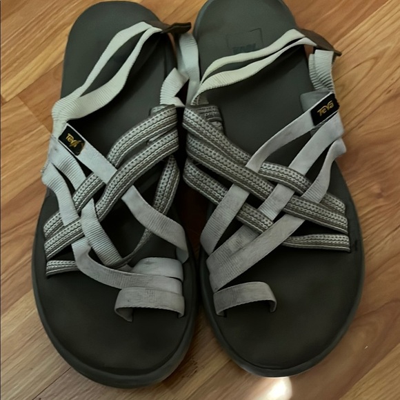 Teva Voya Strappy Antiguous Birch Slingback Strappy Sandals  Rubber Sole Size 10 - Picture 2 of 5